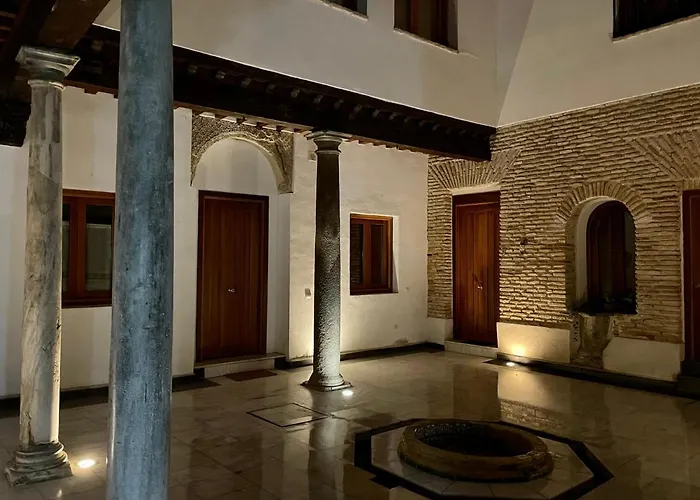Duplex Toledo Catedral Con Parking Gratis