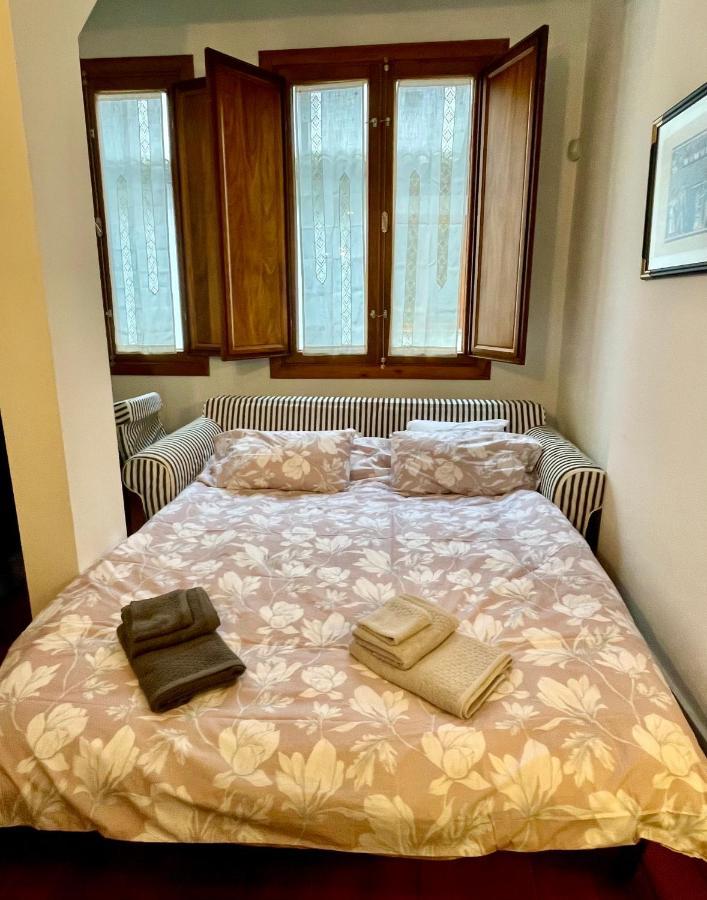 Apartment Duplex Catedral Con Parking Gratis *